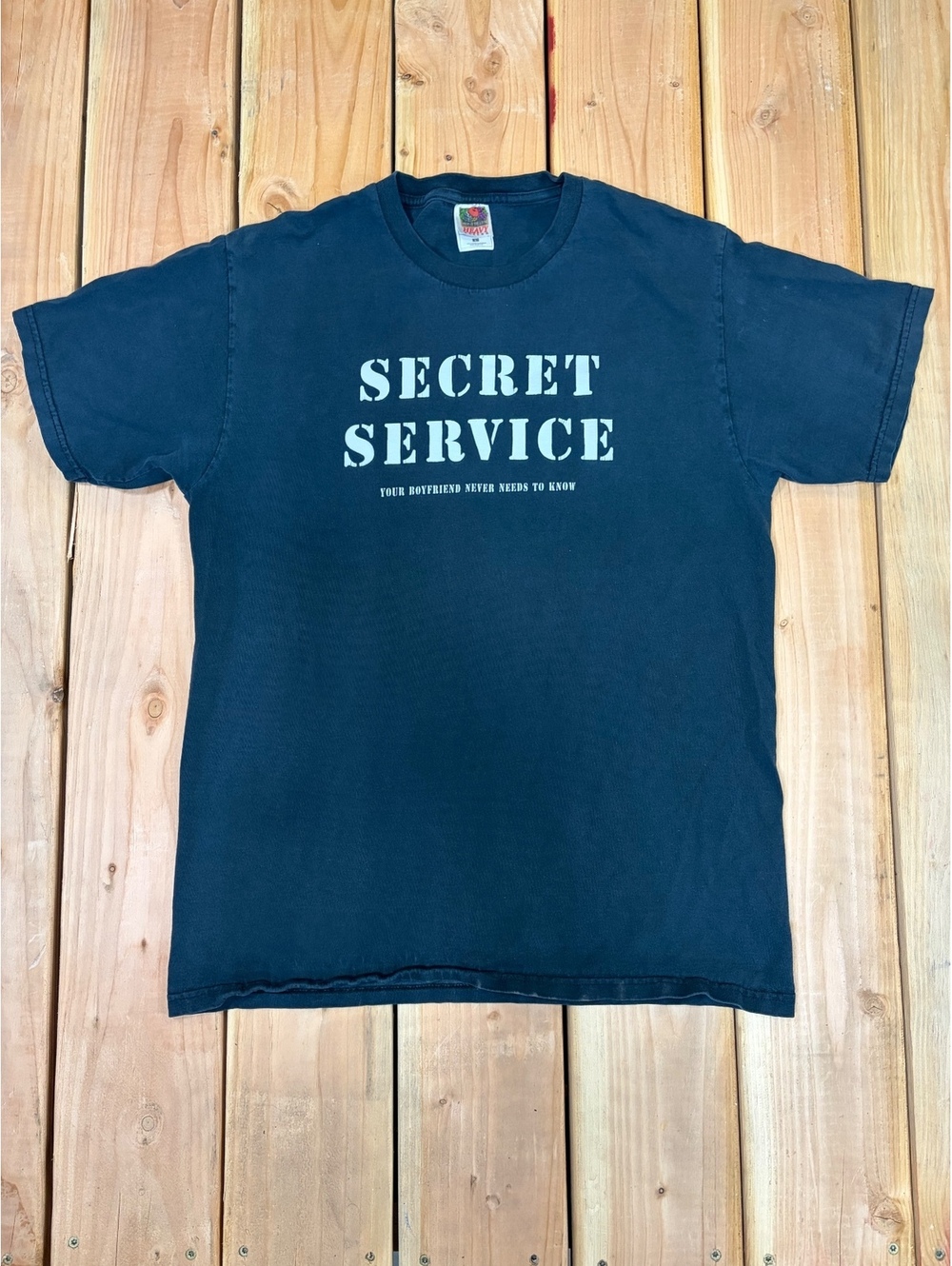Fruit of the Loom Black Secret Service Graphic T-Shirt Size